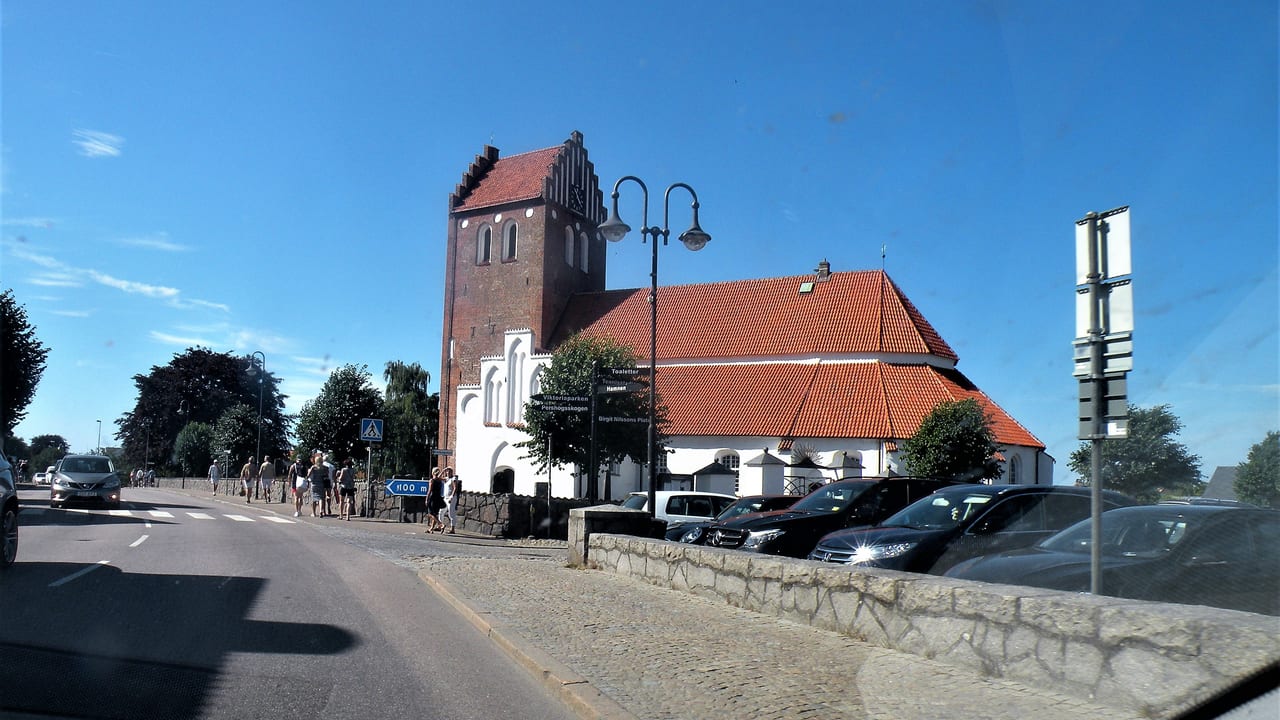 Fasadtvätt Båstad - Mariakyrkan