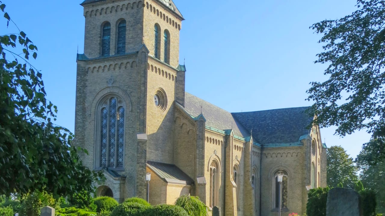 Fasadtvätt Lomma - Lomma kyrka