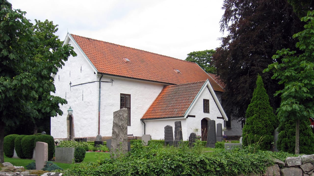 Fasadtvätt Perstorp - Perstorps kyrka